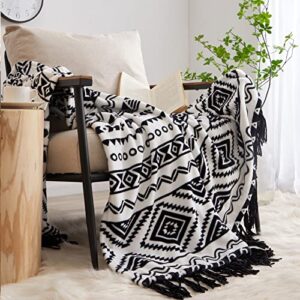 casaagusto boho throw blanket – black and white decorative blankets with tassel, printed flannel bohemian throw blanket for chair, bed, sofa, couch(50 * 60, black and white)