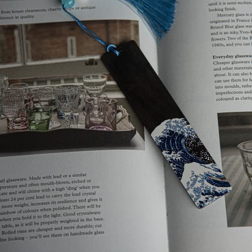 Donxote 4-Piece Bookmark, Japanese Ukiyo-e Bookmarks for Book Lovers, Hand Made Wood Art Book Mark Gift Box Set with Tassel, is A Unique Gift for Men, Women and Kids - The Great Wave Off Kanagawa