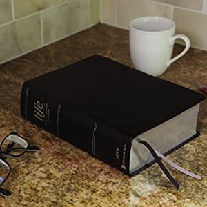 NIV, Life Application Study Bible, Third Edition, Large Print, Bonded Leather, Black, Red Letter, Thumb Indexed