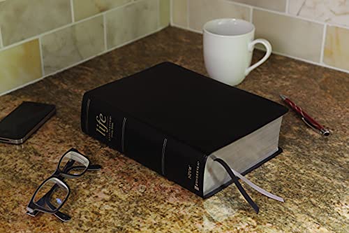 NIV, Life Application Study Bible, Third Edition, Large Print, Bonded Leather, Black, Red Letter, Thumb Indexed