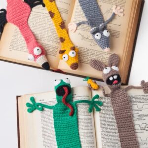 Bookmark Birthday Gifts, Crochet Animal Bookmark for Christmas Stocking Stuffers Mothers Day Valentine's Day Teacher Appreciation Gifts for Women Girls Readers Book Lover (Mouse)