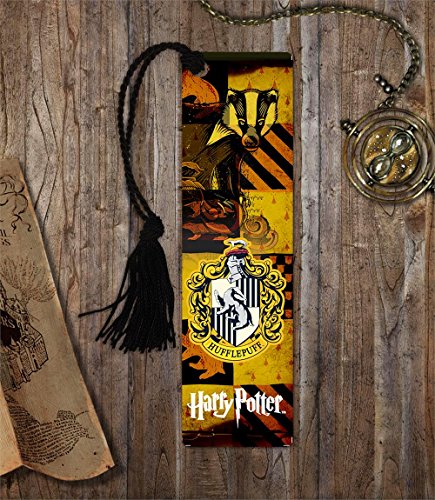 Harry Potter - Hogwarts House - Hufflepuff - Glossy Bookmark with Tassel for Gifting and Collecting