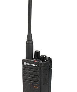 6 Pack of MOTOROLA SOLUTIONS RDU4100 Two Way Radio Walkie Talkies with Speaker Mics and 6-Bank Charger