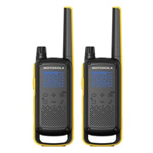 motorola solutions talkabout t475 extreme two-way radio black w/yellow rechargeable two pack