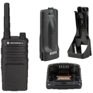 6 Pack Motorola RMU2040 Radios with Speaker Mics