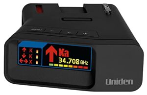 uniden r7 extreme long range laser/radar detector, built-in gps w/real-time alerts, dual-antennas front & rear w/directional arrows, voice alerts, red light and speed camera alerts – matte black