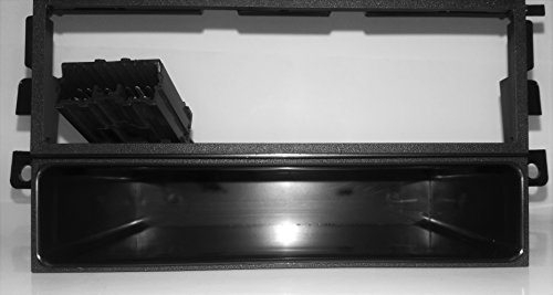 Dash kit and Wire Harness for Installing a New Single Din Radio into a Mitsubishi Eclipse(1995-2005) - Mitsubishi Montero Sport(2000-2004) - Eagle Talon(1995-1998) - That has a Standard Factory Radio
