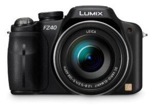 panasonic lumix dmc-fz40 14.1 mp digital camera with 24x optical image stabilized zoom and 3.0-inch lcd – black (discontinued by manufacturer)
