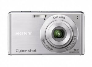 sony cyber-shot dsc-w530 14.1 mp digital still camera with carl zeiss vario-tessar 4x wide-angle optical zoom lens and 2.7-inch lcd (silver) (old model)