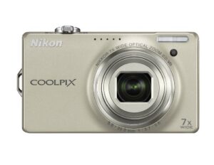 nikon coolpix s6000 14.2 mp digital camera with 7x optical vibration reduction (vr) zoom and 2.7-inch lcd (silver)