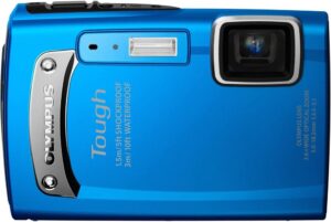 olympus tg-310 tough 14.0 mp digital camera with 3.6x wide optical zoom and 2.7-inch lcd, (blue) (old model)