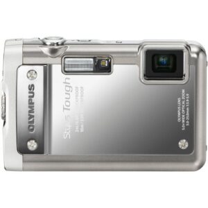 olympus stylus tough 8010 14mp digital camera with 5x wide angle zoom and 2.7 inch lcd (silver) (old model)