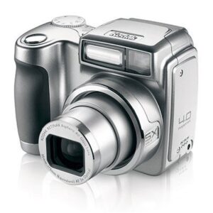 Kodak Easyshare Z700 4 MP Digital Camera with 5xOptical Zoom