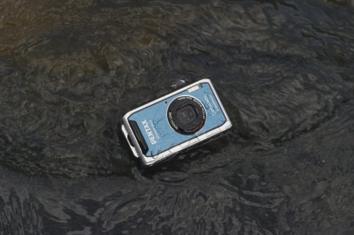 Pentax Optio W60 Waterproof 10MP Digital Camera with 5x Wide Angle Optical Zoom (Ocean Blue)