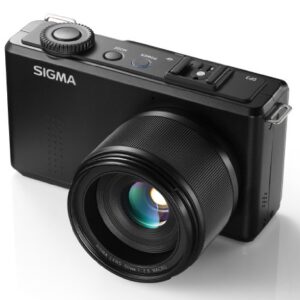 Sigma C79900 DP3 Merrill Digital Camera with Foveon sensor and 3-Inch LCD Screen (Black)