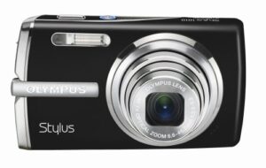 olympus stylus 1010 10mp digital camera with 7x optical dual image stabilized zoom (black)