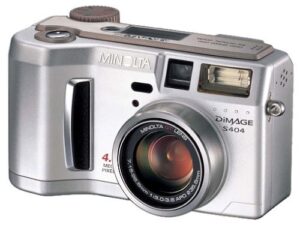 minolta dimage s404 4mp digital camera with 4x optical zoom