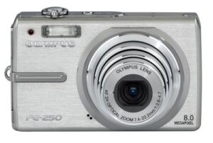 olympus stylus fe-250 8.0mp digital camera with 3x optical zoom