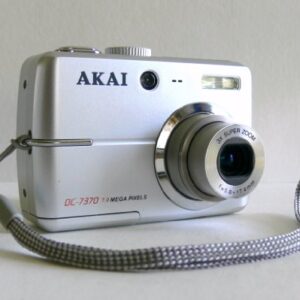 AKAI 7 Mega Pixel Digital Camera