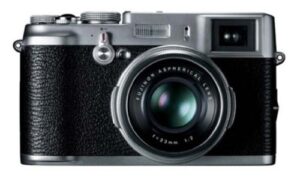 fujifilm x100 12.3 mp aps-c cmos exr digital camera with 23mm fujinon lens and 2.8-inch lcd