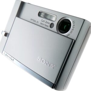 Sony Cybershot DSCT30 7.2MP Digital Camera with 3x Super SteadyShot Stabilization Zoom