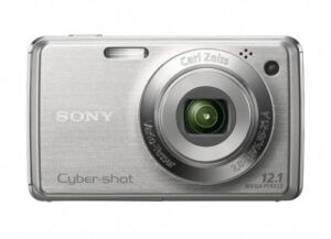 sony cybershot dsc-w220 12.1mp digital camera with 4x optical zoom with super steady shot image stabilization (silver)