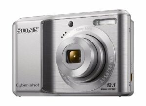 sony dsc-s2100 12.1mp digital camera with 3x optical zoom with digital steady shot image stabilization and 3.0 inch lcd (silver)