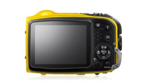 fujifilm xp70 16 mp digital camera with 2.7-inch lcd (yellow)