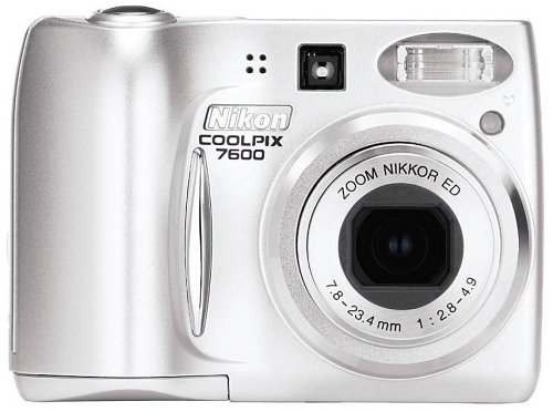 Nikon Coolpix 7600 7MP Digital Camera with 3x Optical Zoom