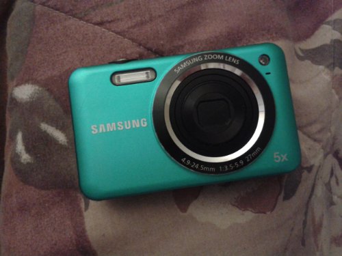 Samsung SL605 12.2 MP Digital Camera with 5X Optical Zoom and 2.7-Inch LCD Screen (Blue)