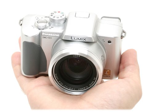 Panasonic Lumix DMC-FZ3 3MP Digital Camera with 12x Image Stabilized Optical Zoom