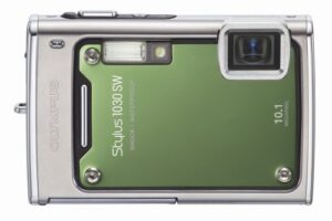 olympus stylus 1030sw 10.1mp digital camera with 3.6x optical wide angle zoom (green)