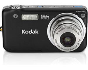kodak easyshare v1253 12 mp digital camera with 3 xoptical zoom