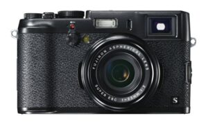 fujifilm x100s 16 mp digital camera with 2.8-inch lcd (black) (discontinued by manufacturer)