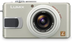 panasonic dmc-lx2s 10.2mp digital camera with 4x optical image stabilized zoom (silver)
