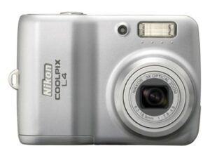 nikon coolpix l4 4mp digital camera with 3x optical zoom