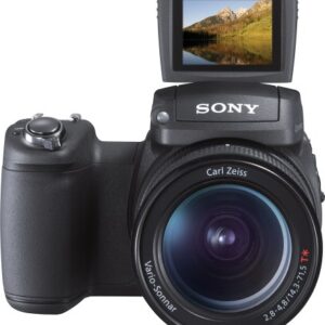 Sony Cybershot DSCR1 10.3MP Digital Camera with 5x Optical Zoom