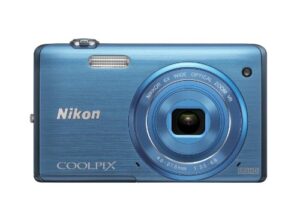 nikon coolpix s5200 wi-fi cmos digital camera with 6x zoom lens (blue) (old model)
