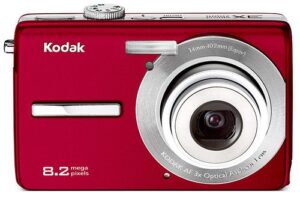kodak easyshare m863 8.2 mp digital camera with 3xoptical zoom (red)