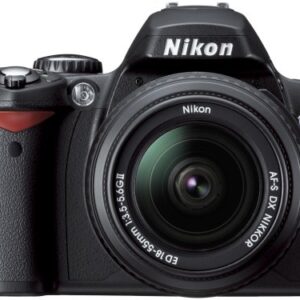 Nikon D40x 10.2MP Digital SLR Camera with 18-55mm f/3.5-5.6G ED II AF-S DX Zoom-Nikkor Lens (OLD MODEL)