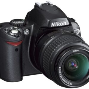 Nikon D40x 10.2MP Digital SLR Camera with 18-55mm f/3.5-5.6G ED II AF-S DX Zoom-Nikkor Lens (OLD MODEL)