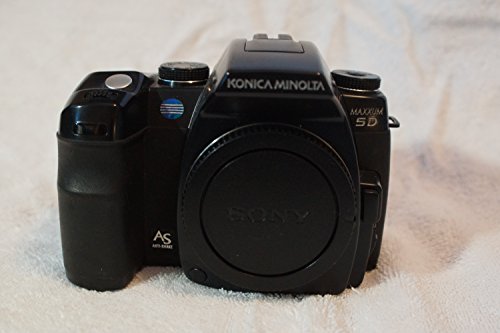 Konica Minolta Maxxum 5D 6.1MP Digital SLR Camera with Anti Shake (Body Only)