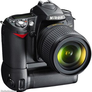 Nikon D80 10.2MP Digital SLR Camera Kit with 18-55mm ED II AF-S DX Zoom-Nikkor Lens