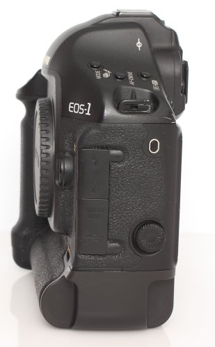 Canon EOS 1Ds Mark III DSLR Camera (Body Only) (OLD MODEL)