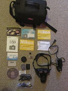 nikon d50 dslr camera (body only) (old model)