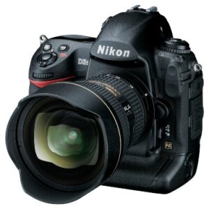 Nikon D3S 12.1 MP CMOS Digital SLR Camera with 3.0-Inch LCD and 24fps 720p HD Video Capability (Body Only)