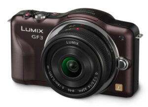 panasonic lumix dmc-gf3ct kit 12.1 mp digital camera with 14mm pancake lens