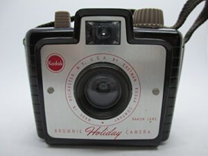 vintage kodak brownie holiday tlr camera