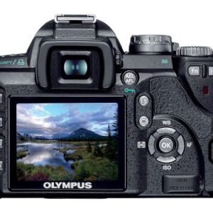 Olympus Evolt E410 10MP Digital SLR Camera with 14-42mm f/3.5-5.6 and 40-150mm f/4.0-5.6 Zuiko Lenses