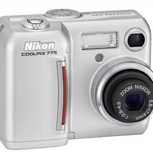 Nikon Coolpix 775 2MP Digital Camera with 3x Optical Zoom